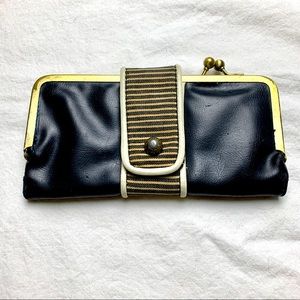 VINTAGE Rare Volcom Change Purse Clutch